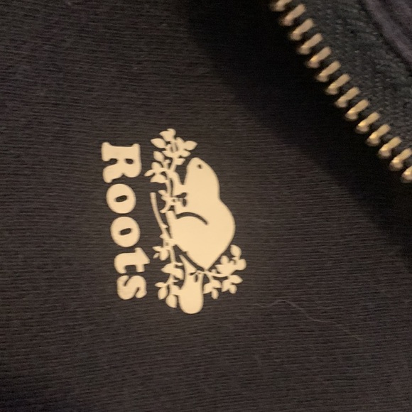 xs navy blue roots quarter zip - Picture 2 of 3